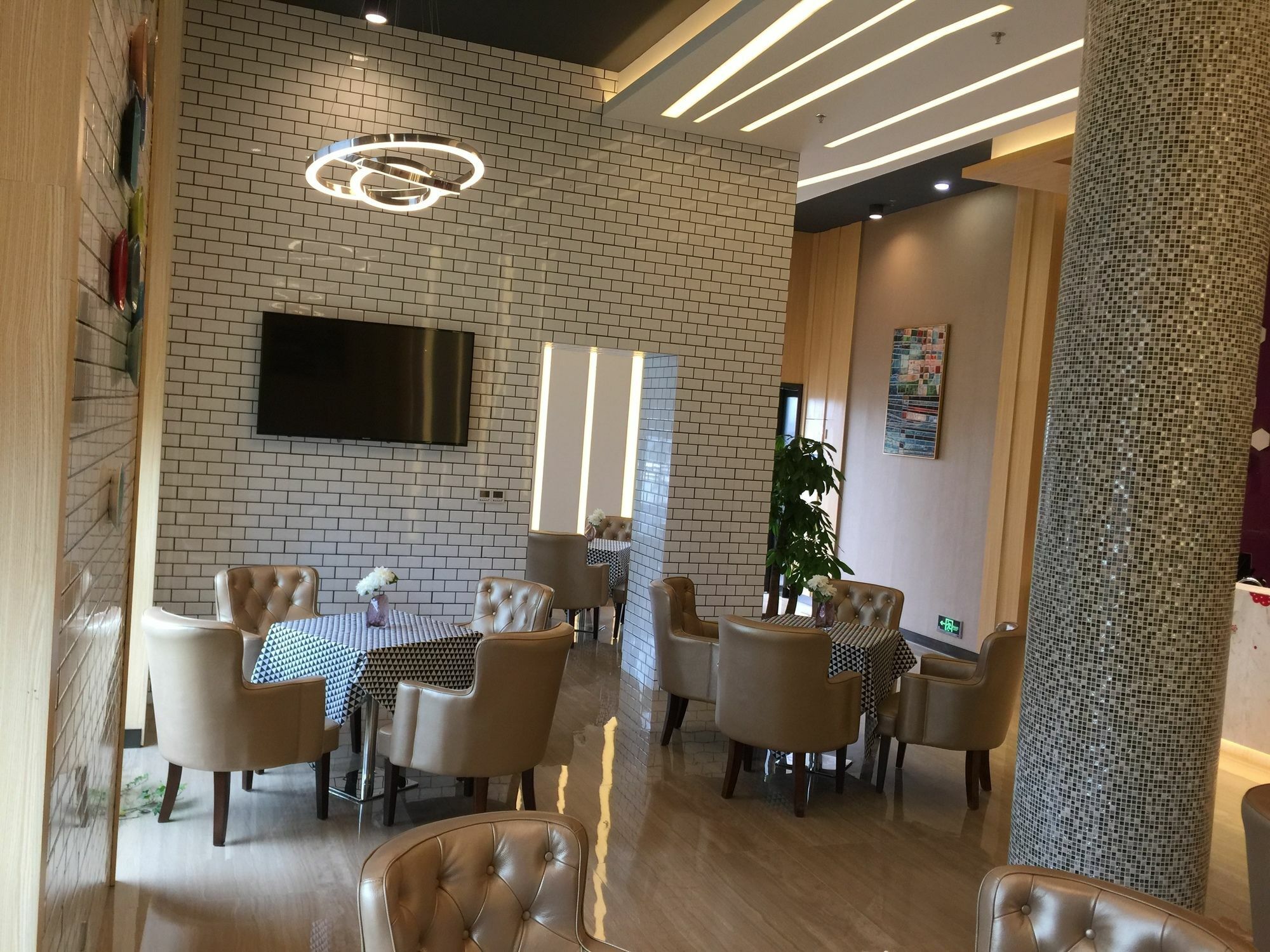 Ibis Styles Changsha Intl Exhibition Ctr Huangxing Exteriör bild
